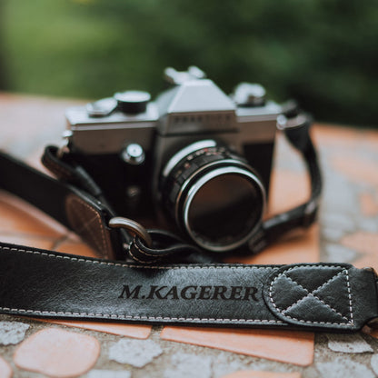 Personalized Leather Camera Strap Gift Custom Strap for Photographers DSLR Camera Holder - Gift for him Gift for Her