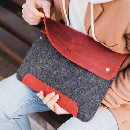 Personalized Leather MacBook Sleeve, Custom Laptop Case for MacBook Pro & Air, Monogrammed Tech Gift for Him, Fits 13 14 15 16 Inch