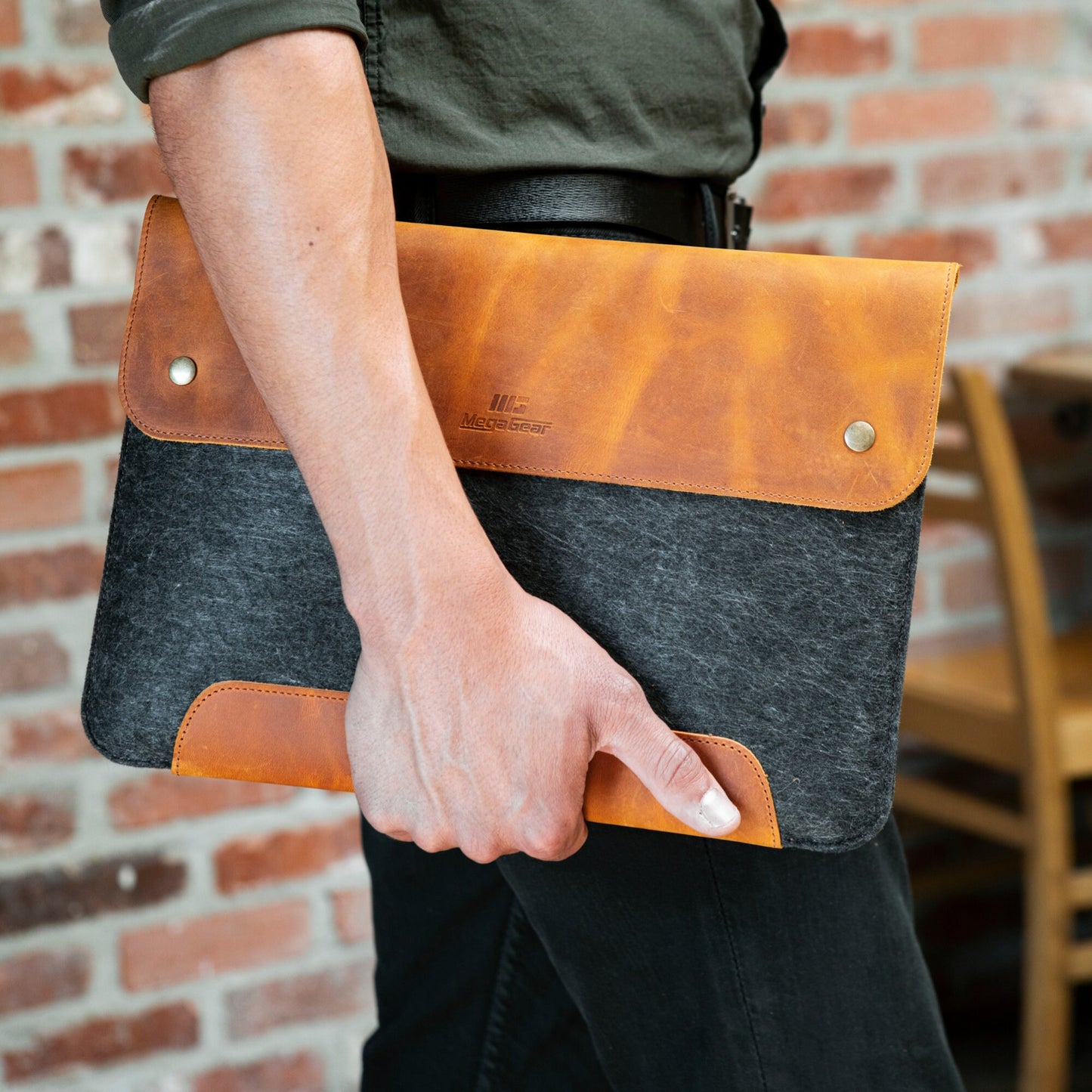 Personalized Leather MacBook Sleeve, Custom Laptop Case for MacBook Pro & Air, Monogrammed Tech Gift for Him, Fits 13 14 15 16 Inch