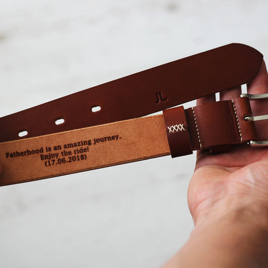 Engraved Leather Belt, Groomsmen Wedding Gift, Belt for Best Man, Rustic Personalized Belt, Gift from Groom, Belt for Men