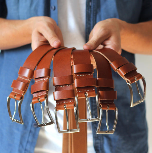 Wedding Party Groomsmen Belt, Personalized Leather Accessory, Custom Name Belt Men, Engraved Gift for Best Man