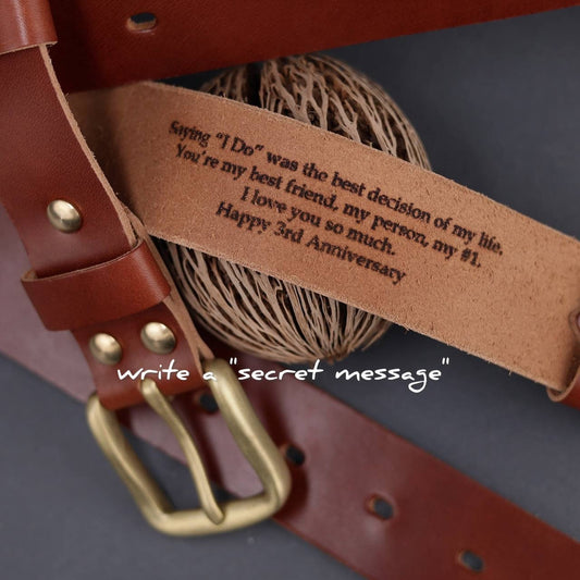 Personalized Mens Leather Belt, Elegant Groomsmen Gift, Custom Engraved Belt for Wedding Party, Brown Leather Accessory